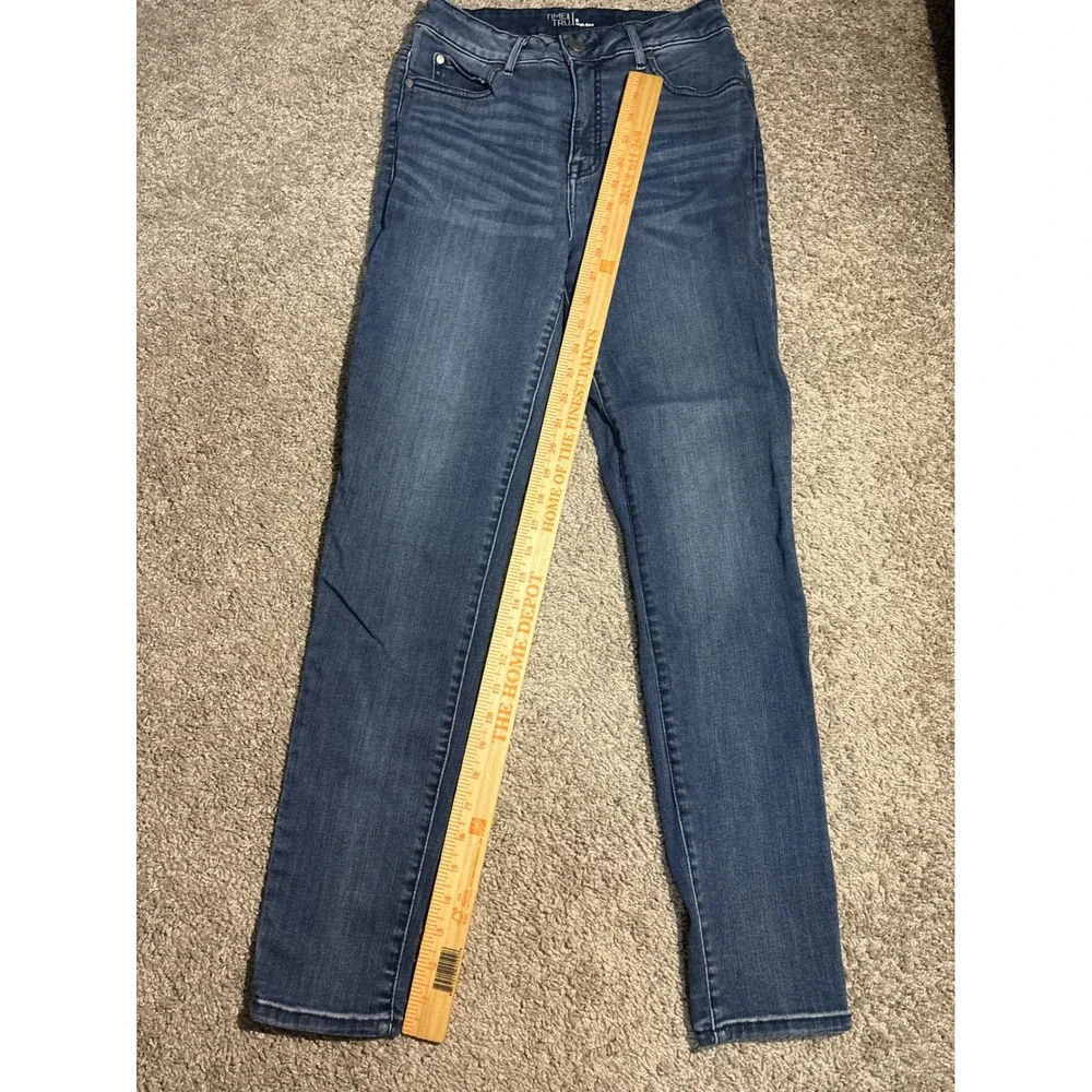 Time and Tru Womens High Rise Skinny Jeans Medium Wash Blue Size 6